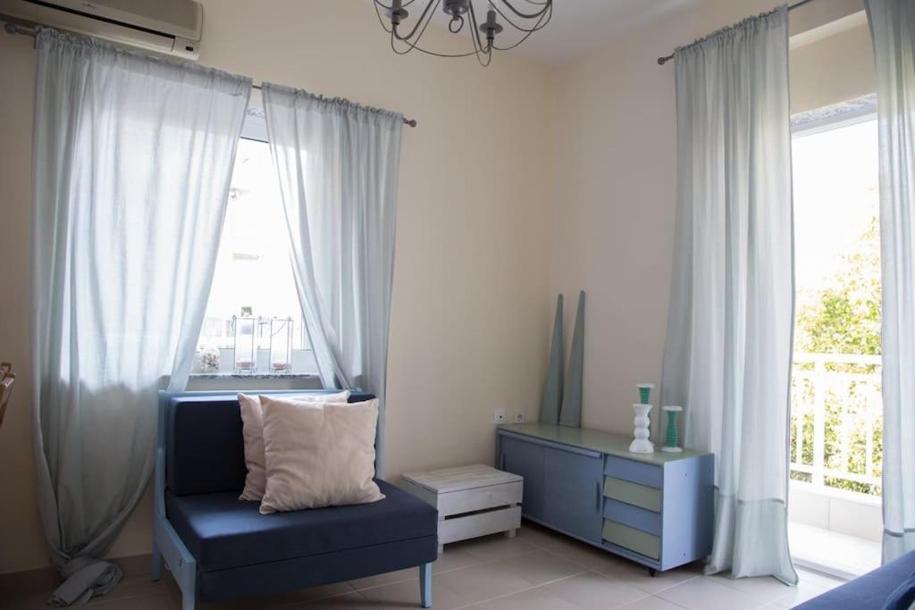 Blue Theros Apartments Paralia Dionysiou Exterior foto